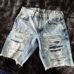 American Eagle (30) distressed jean shorts